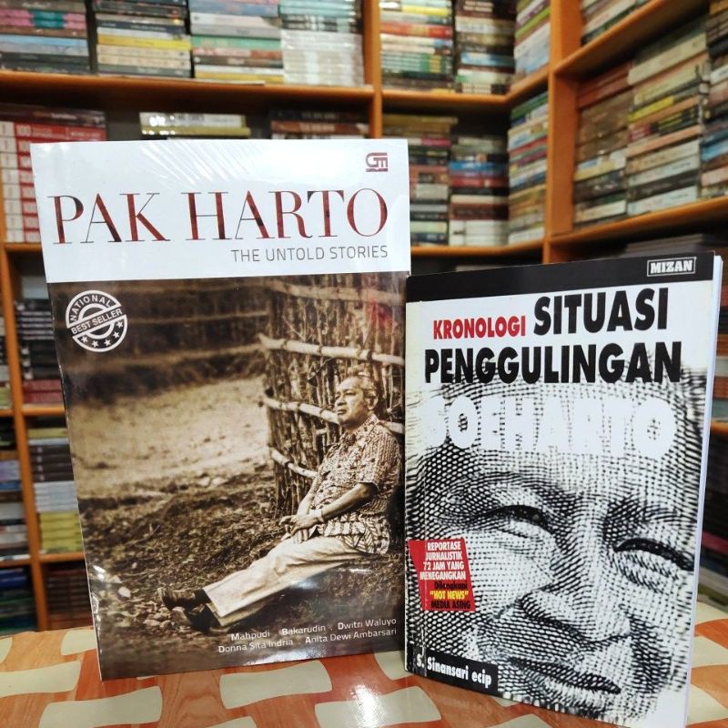 Buku Soeharto The Untold Stories