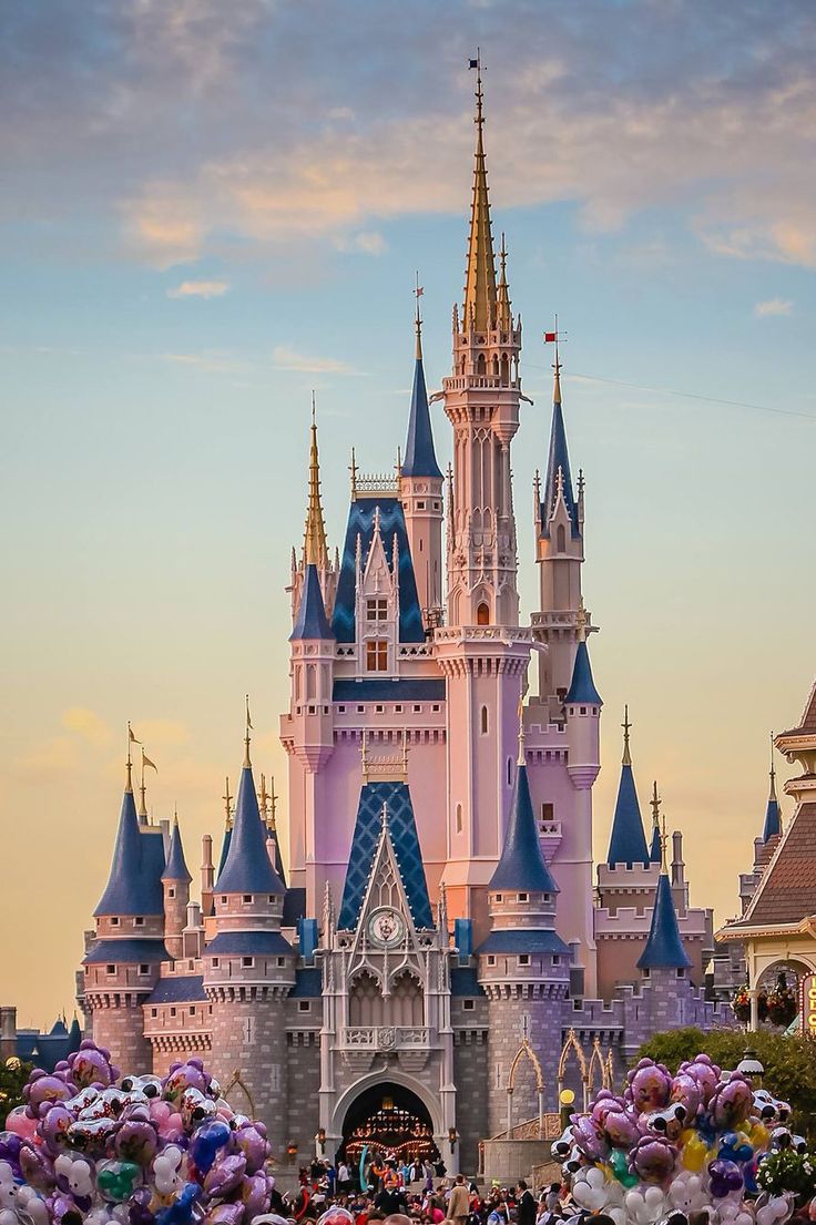 Gambar Istana Disney