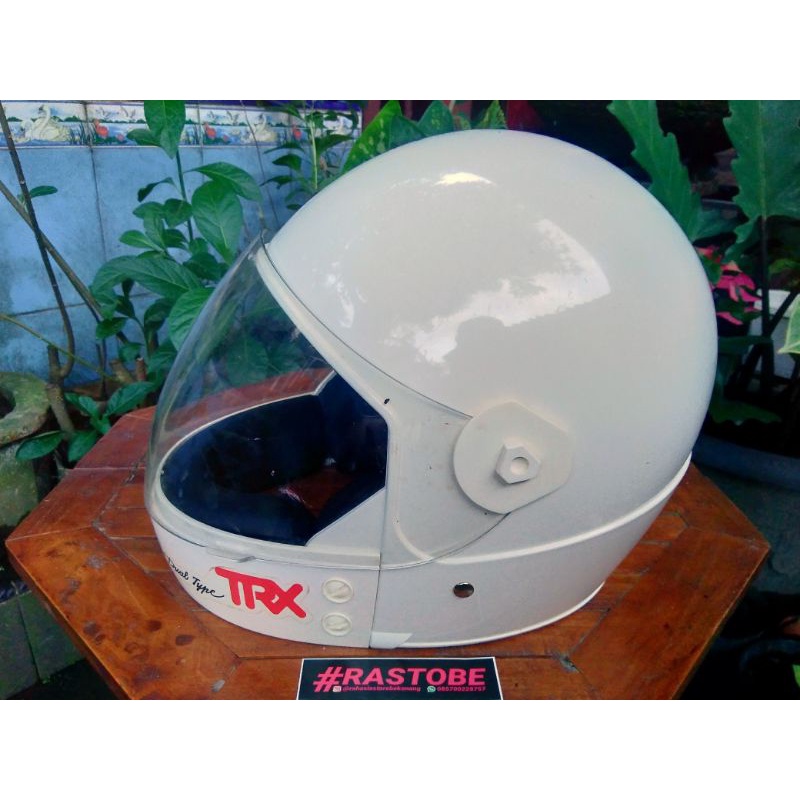 Helm Astronot Honda