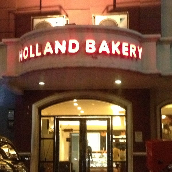 Holland Bakery Logo