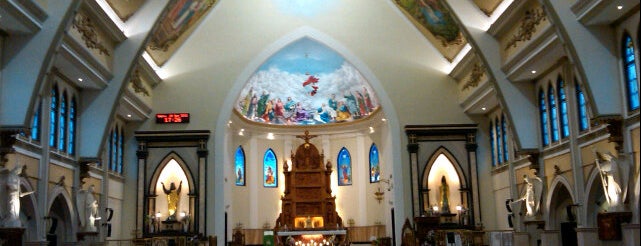 Interior Gereja Katolik