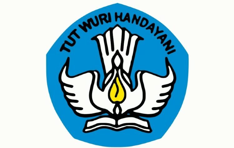 Logo Tutwuri Smp