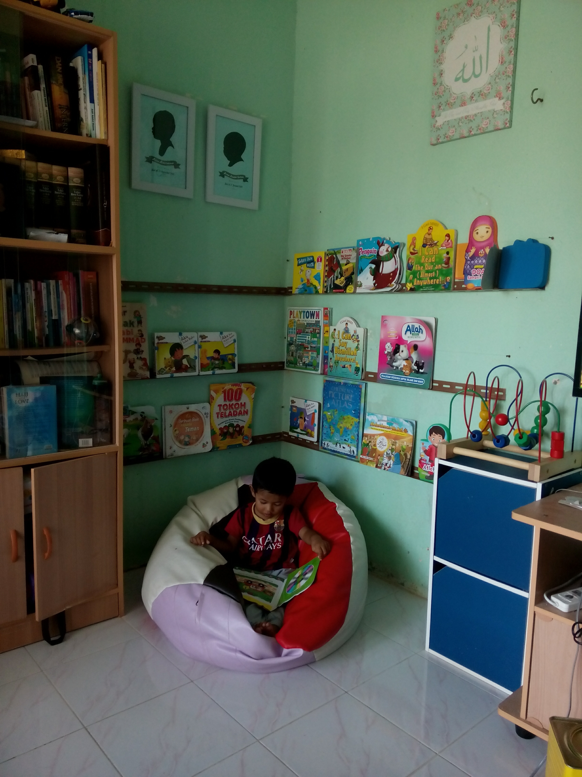 Perpustakaan Anak Di Rumah