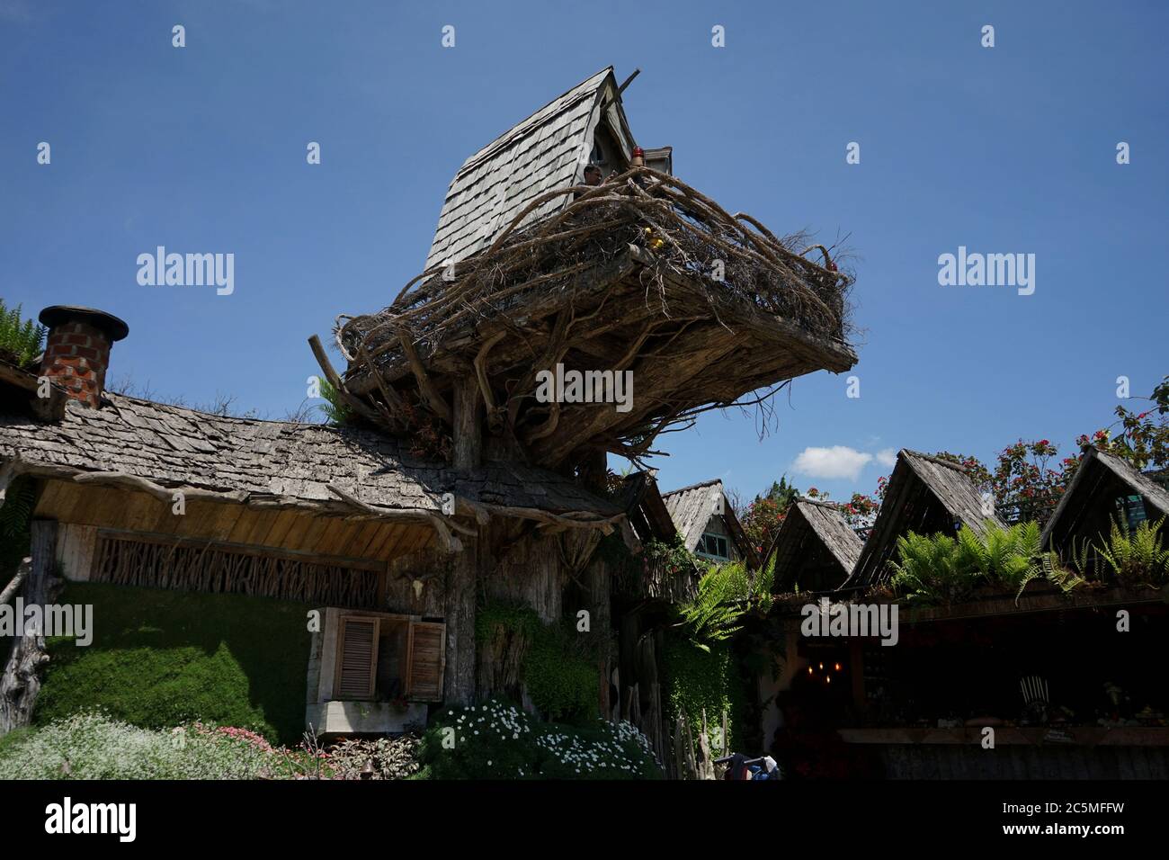 Rumah Hobbit Lembang