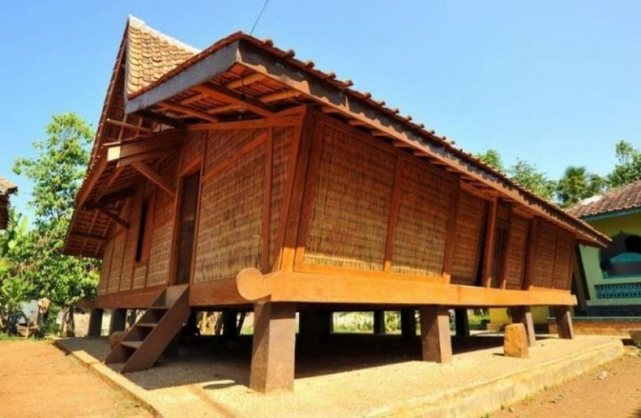Rumah Tradisional Jawa